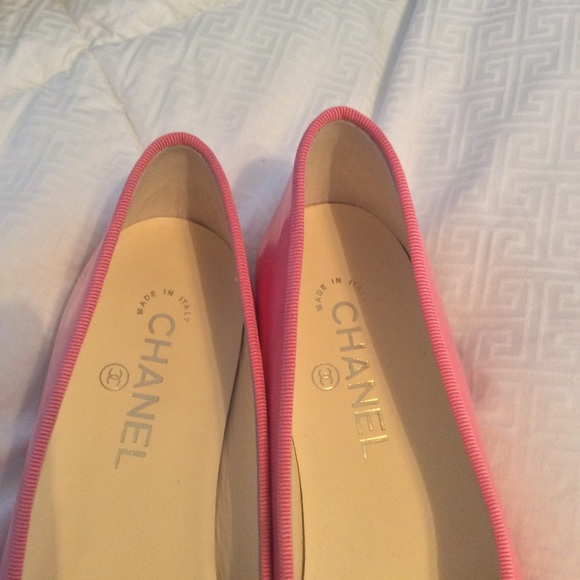 Chanel Patent Ballet Flats SALE LOWEST - Picture 8 of 8